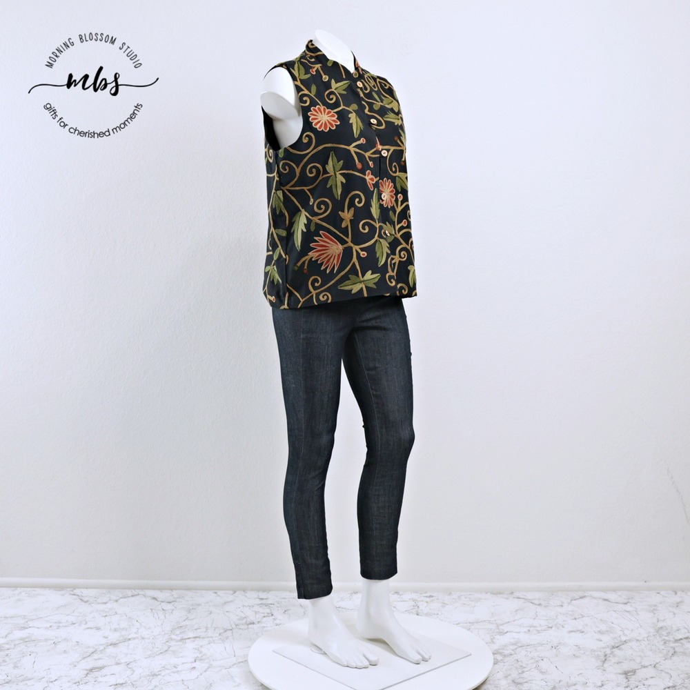 Orvis Vintage Floral Vine Embroidery Heritage Button Vest Multicolor Women M